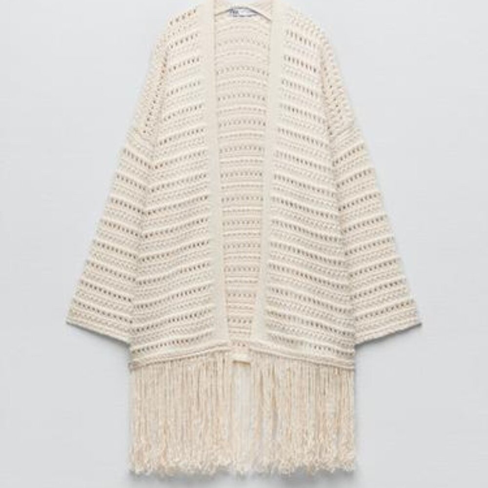 Zara - Fringed Knit Jacket ,Size S-M, Ecru